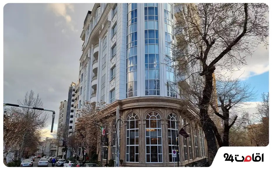 هتل های نزدیک مترو تهران؛ گشتی در تهران راحت و بی‌دردسر