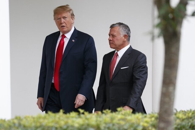 ترامپ: فلسطینیان در جایی بهجز غزه زندگی خواهند کرد! ترامپ: فلسطینیان در جایی بهجز غزه زندگی خواهند کرد!