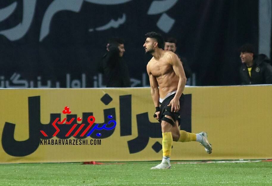 عکس| حرکت منشوری کار دست زکی‌پور داد/ محرومیت تا اطلاع ثانوی 