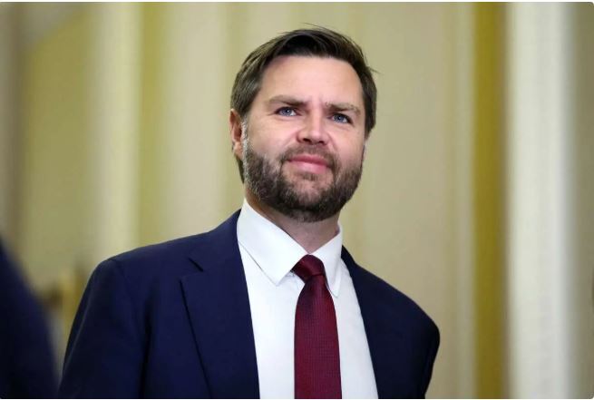 ترامپ قصد دارد پوتین را متقاعد کند که روسیه در میز مذاکره بیشتر از میدان نبرد به دست خواهد آورد