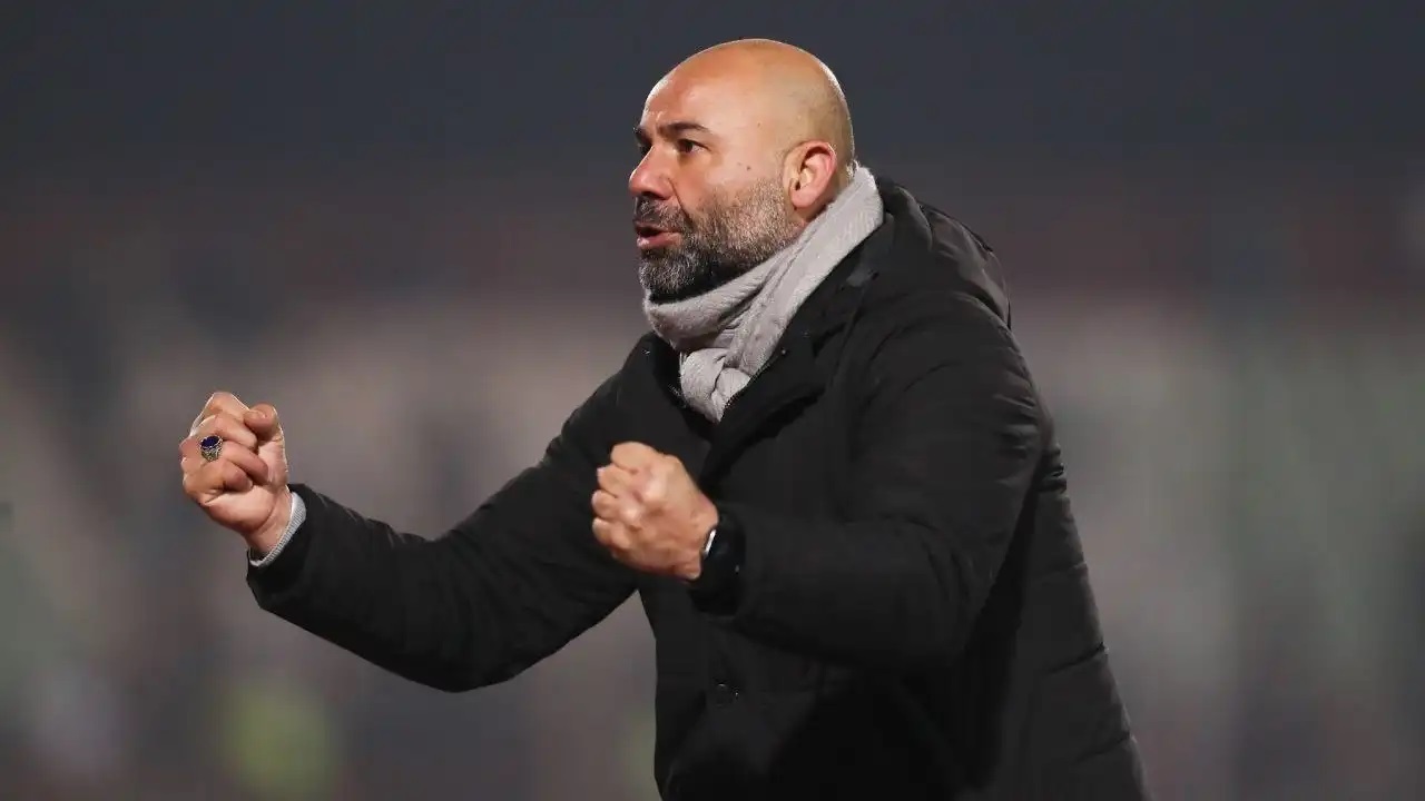 باشگاه استقلال: بختیاری‌زاده در بازی با الریان سرمربی است | با ماتزاری به تفاهم رسیده‌ایم