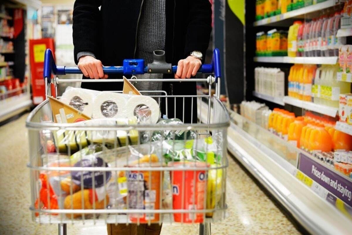 بسته معیشتی ماه رمضان کی توزیع می‌شود و چقدر است ؟ + جزئیات