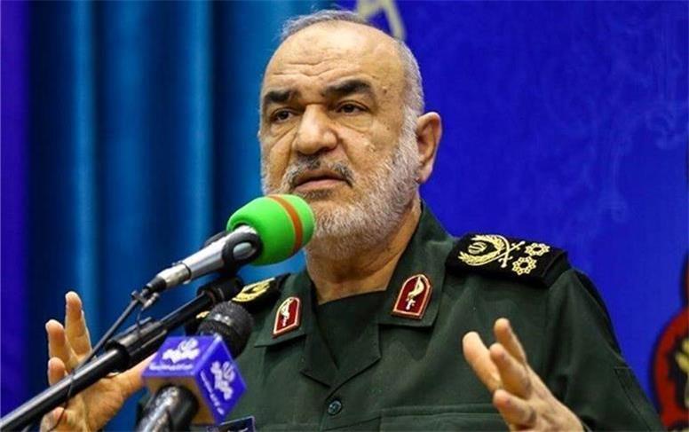 نظر سردار سلامی درباره ورود سپاه به صنایع خودروسازی