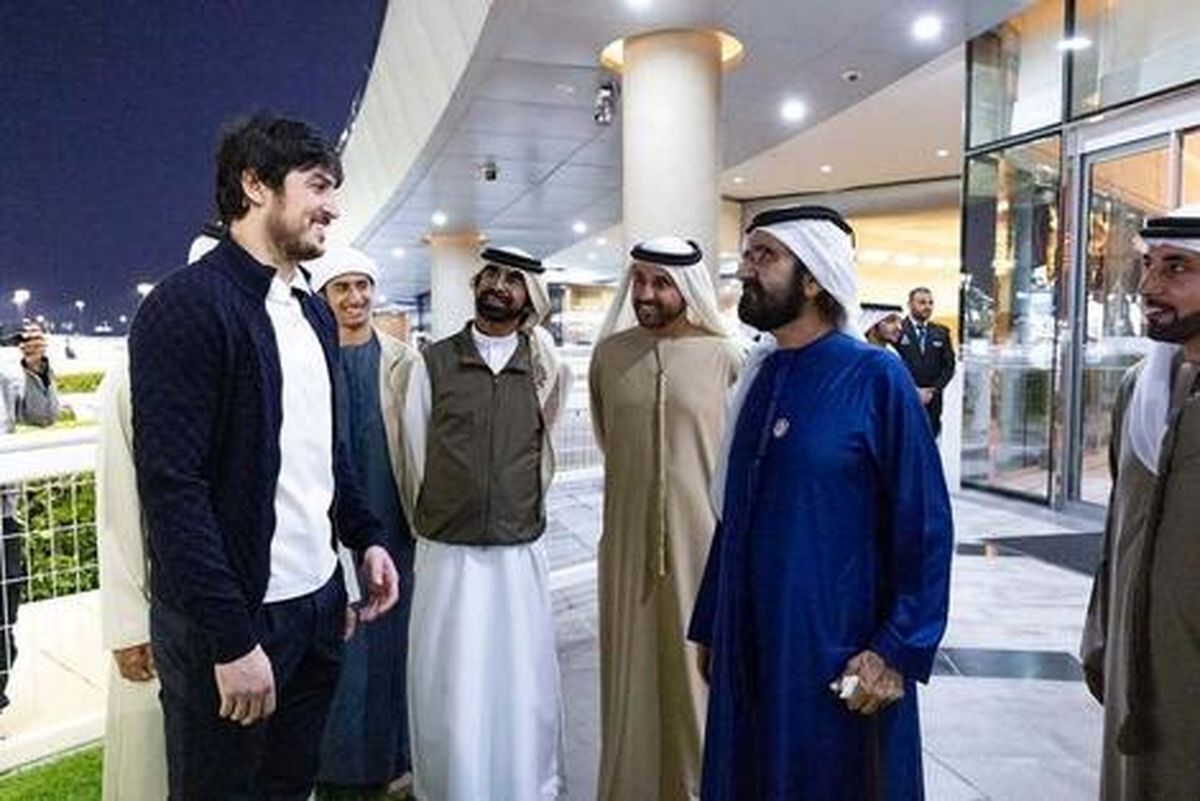 ببینید| دیدار صمیمانه سردار آزمون با حاکم دبی