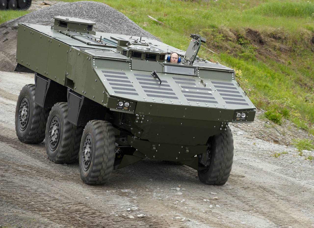 خودروی زرهی Alligator خودروی زرهی Alligator