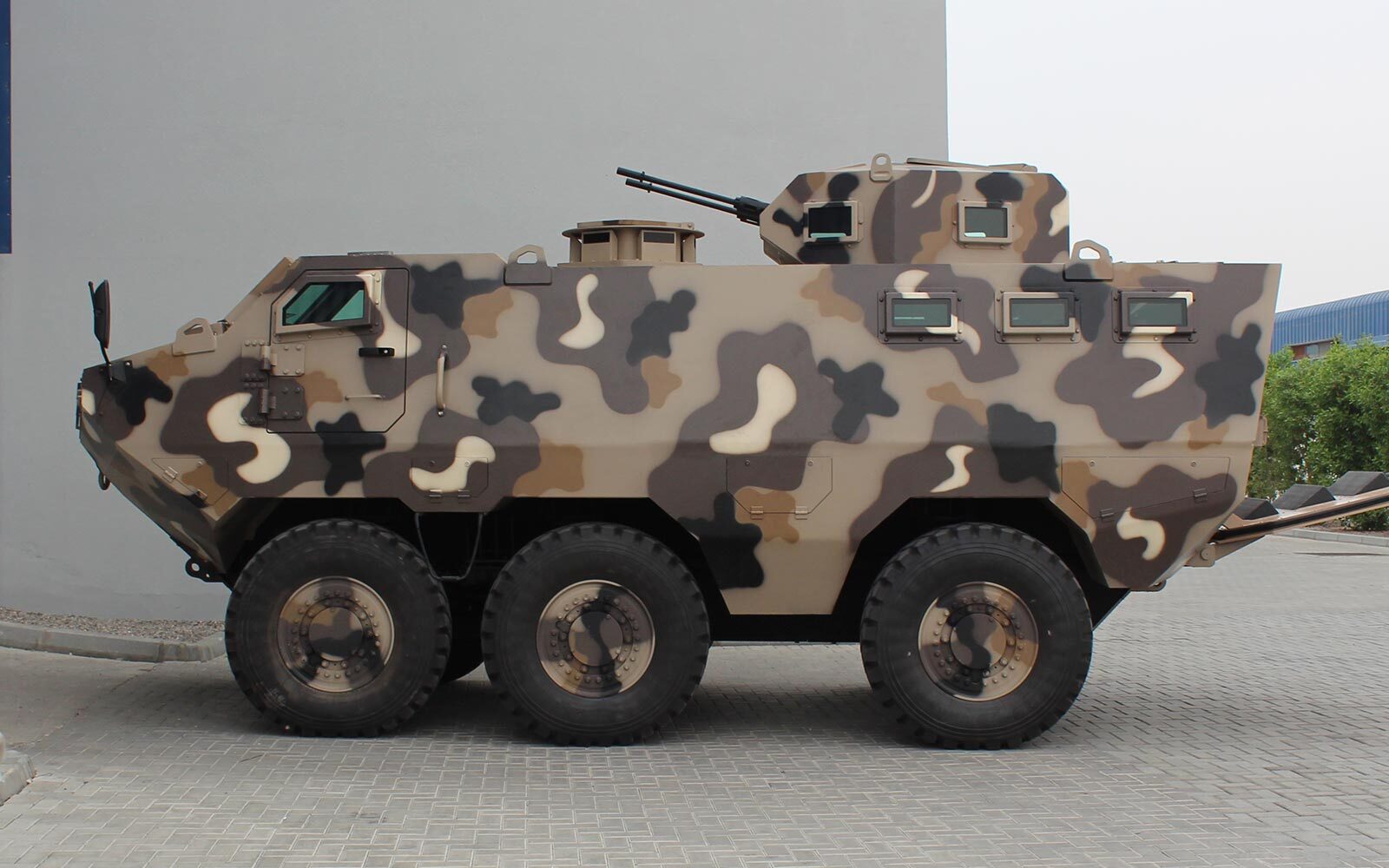 خودروی زرهی Alligator خودروی زرهی Alligator