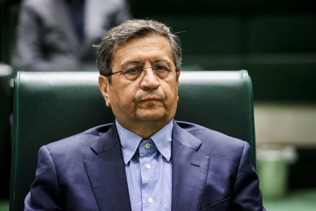 نماینده مجلس: استیضاح همتی حلال مشکلات اقتصادی نیست