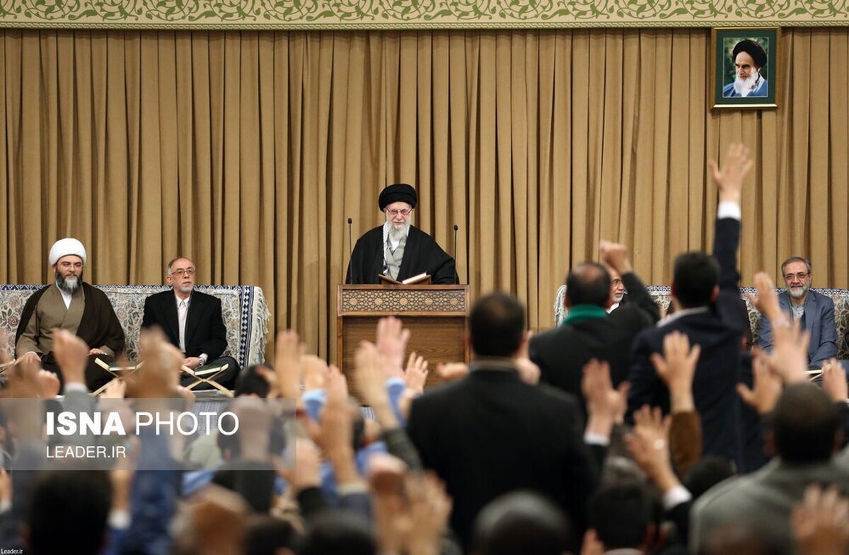 رهبری: در زمینه عدالت اجتماعی مشکلاتی داریم که راهحل آن قرآن است رهبری: در زمینه عدالت اجتماعی مشکلاتی داریم که راهحل آن قرآن است