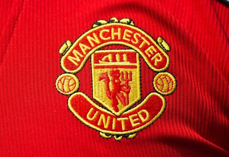 سرمربی منچستریونایتد: برخی از بازیکنان قطع همکاری می‌کنند