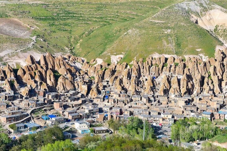 سفری خاطره‌انگیز به تبریز با اقامت در بهترین هتل‌های شهر!