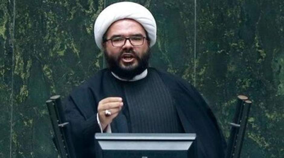 ببینید| نماینده مجلس: چون گفتم عده‌ای معدود برای تجمعات حجاب پول می‌گیرند به من گفتند حرامزاده ولدزنا