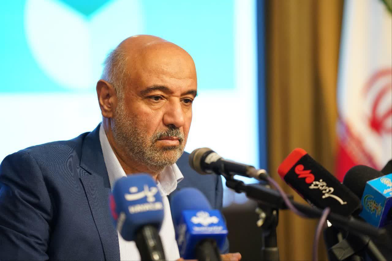 وزیر کار: نظام اداری ما دچار سیاست‌زدگی شده است