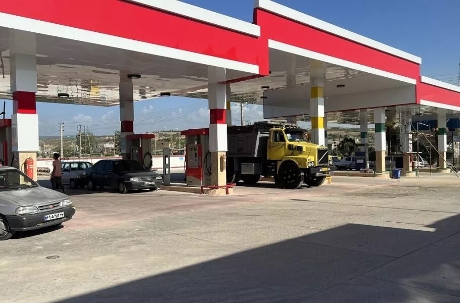  اجرای آزمایشی طرح اتصال کارت سوخت به کارت بانکی در تهران آغاز شد