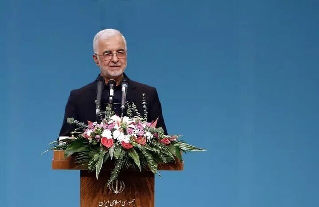 تجمعات مکرر تندروها و سوکت عجیب وزیر کشور! تجمعات مکرر تندروها و سوکت عجیب وزیر کشور!