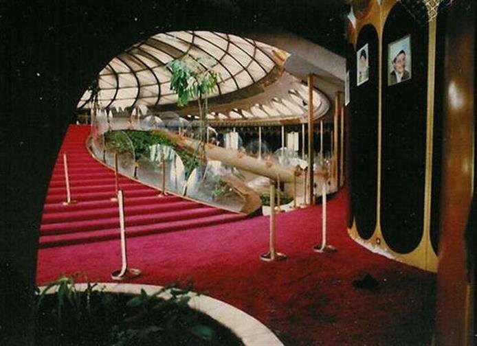 معماری «ارگانیک» کاخ مروارید شمس پهلوی در مهرشهر کرج +تصاویر معماری «ارگانیک» کاخ مروارید شمس پهلوی در مهرشهر کرج +تصاویر