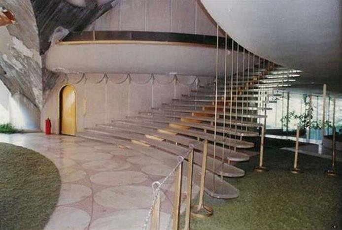 معماری «ارگانیک» کاخ مروارید شمس پهلوی در مهرشهر کرج +تصاویر معماری «ارگانیک» کاخ مروارید شمس پهلوی در مهرشهر کرج +تصاویر