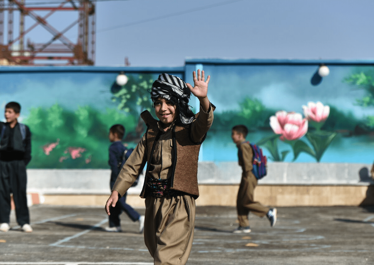 آثار و تبعات عدم آموزش زبان محلی در مدارس