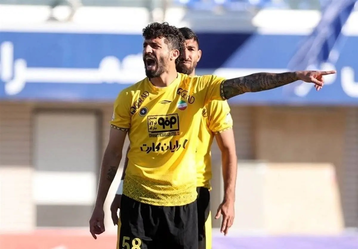 کنایه تند مدافع سپاهان به پرسپولیس +عکس