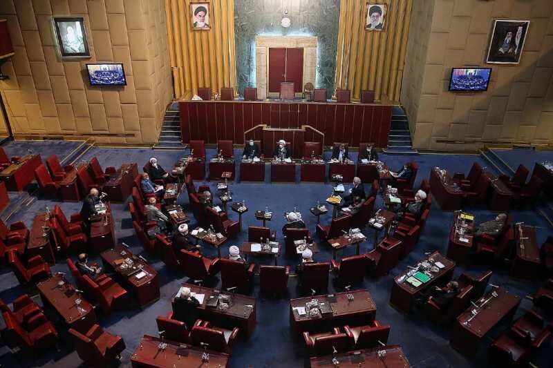 سایه کاسبان تحریم بر سر مجمع تشخیص مانع تصویب اف‌ای تی اف است| خودشان یا آقازاده‌هایشان از وضعیت فروش نفت در تحریم منتفع هستند