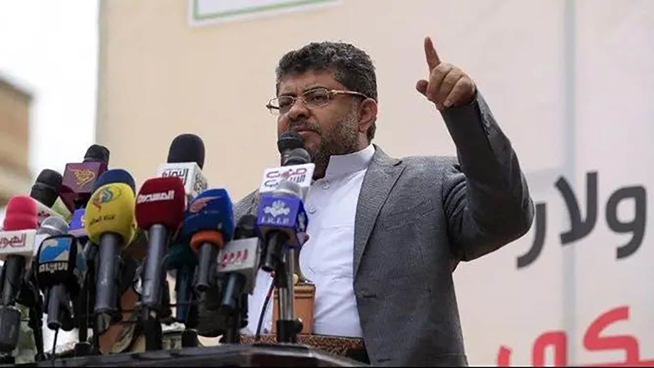 الحوثی: هر حمله ای را با حمله پاسخ می‌دهیم