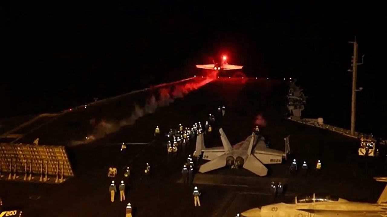 فوری/ حملات گسترده آمریکا به بندر الحدیده یمن