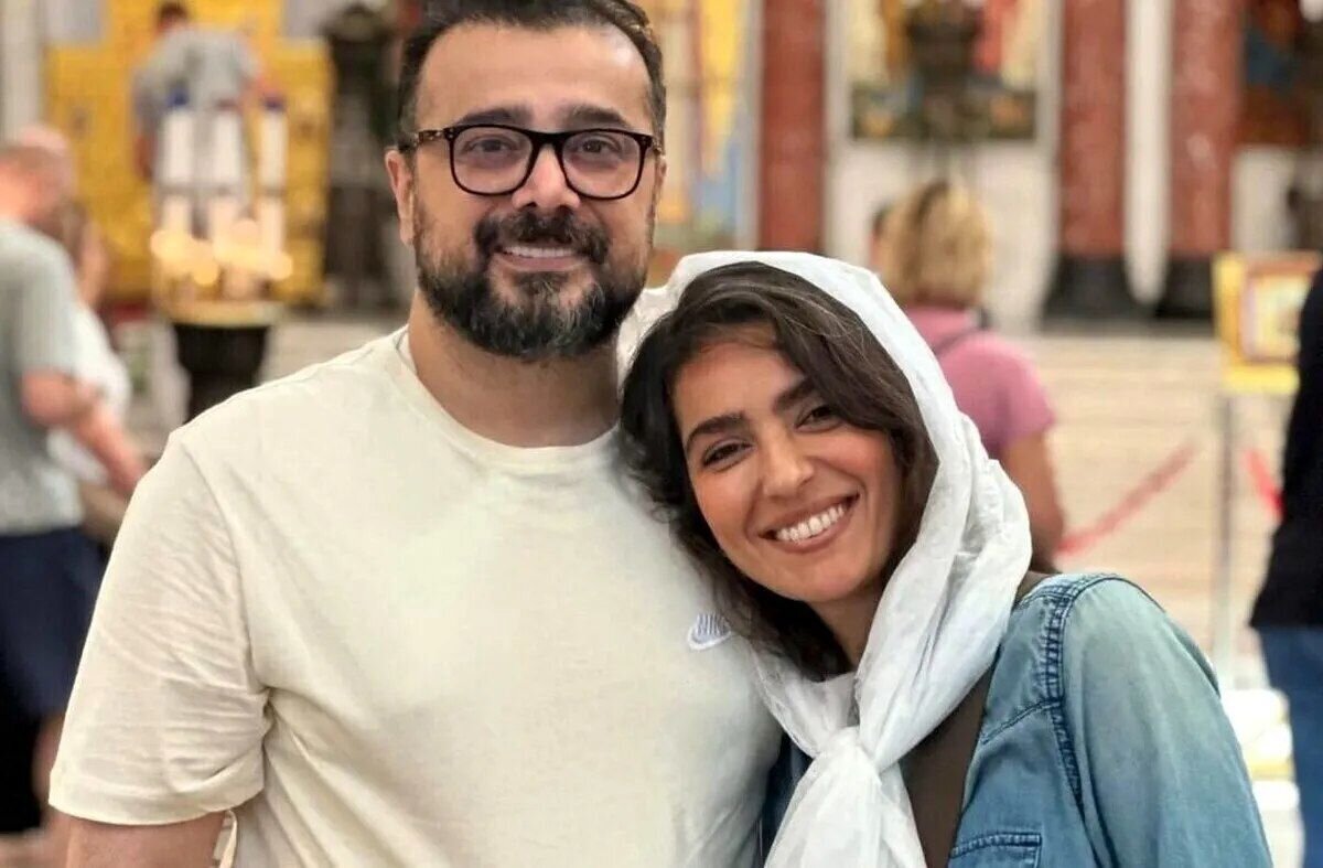 ببینید| بغض مونا کرمی و بوسیدن او توسط سپند امیرسلیمانی در تلویزیون