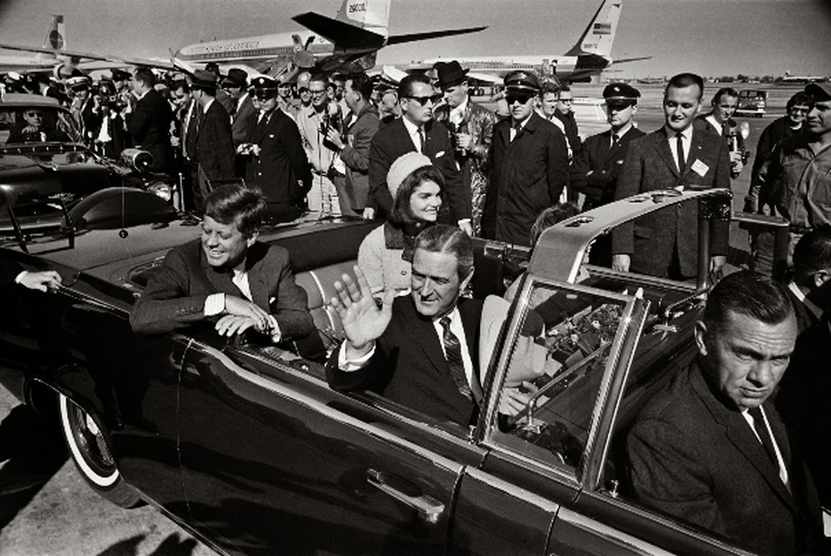 جزئیات اسناد محرمانه ترور جان اف. کندی؛ سیا پیش از آنکه لی هاروی اسوالد، کندی را ترور کند او را تحت نظر داشت جزئیات اسناد محرمانه ترور جان اف. کندی؛ سیا پیش از آنکه لی هاروی اسوالد، کندی را ترور کند او را تحت نظر داشت