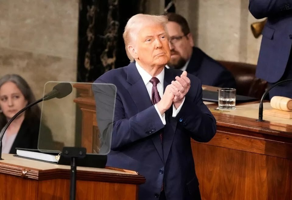 پیام تبریک ترامپ به ایرانیان: بهترین آرزوهایم را برای این جشن خجسته تقدیم میکنم؛ نوروز پیروز پیام تبریک ترامپ به ایرانیان: بهترین آرزوهایم را برای این جشن خجسته تقدیم میکنم؛ نوروز پیروز