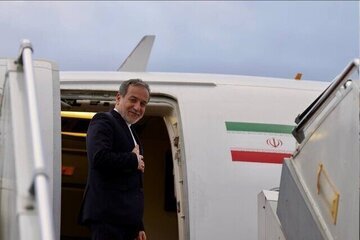  عراقچی راهی ژنو شد