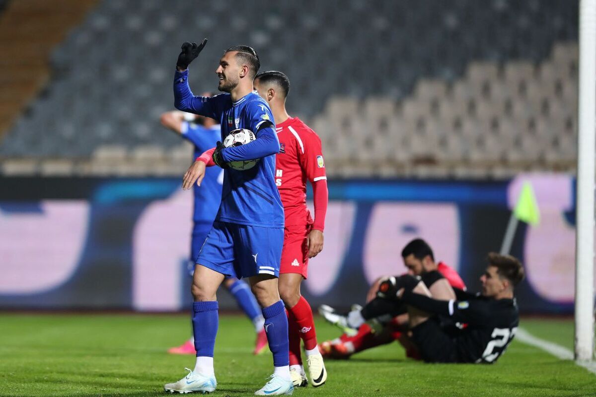 چه تعداد بلیت برای دربی فروخته می‌شود؟