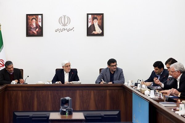 عارف: بهبود معیشت مردم هدف دولت چهاردهم است/ با احتکار و گرانفروشی برخورد قاطع می شود عارف: بهبود معیشت مردم هدف دولت چهاردهم است/ با احتکار و گرانفروشی برخورد قاطع می شود