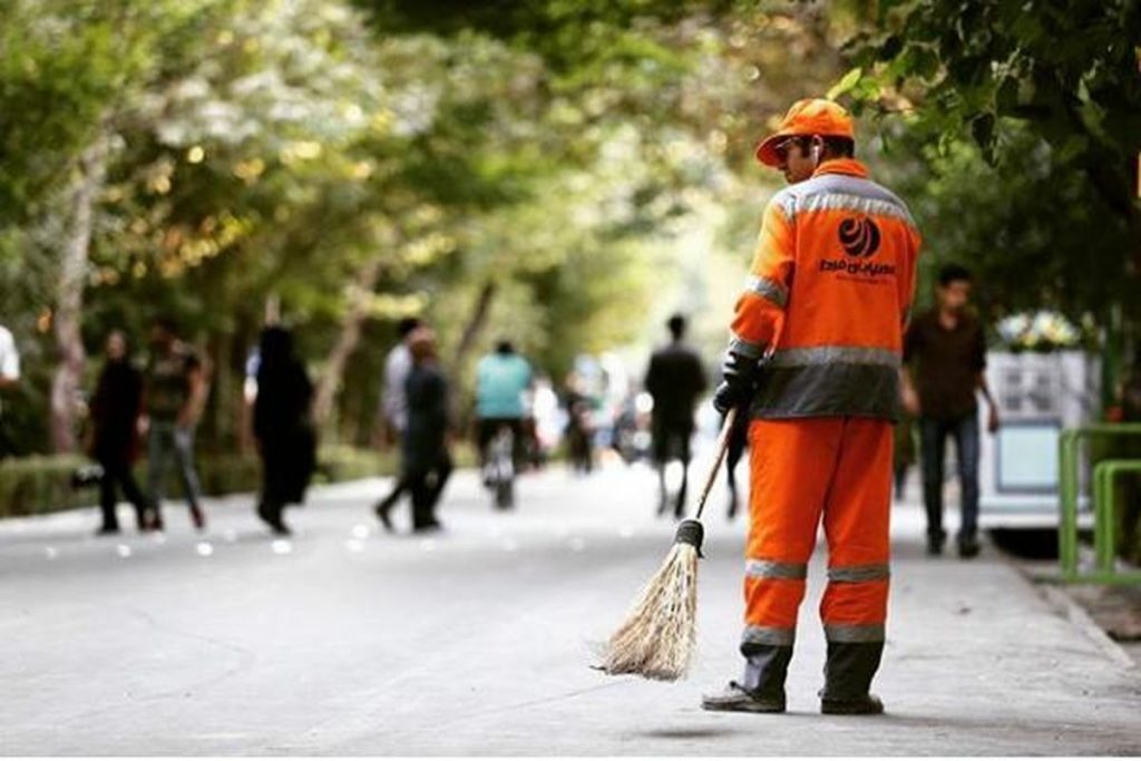 مدیرعامل سازمان مدیریت پسماند: اوضاع نظافت تهران از پاریس هم بهتر است