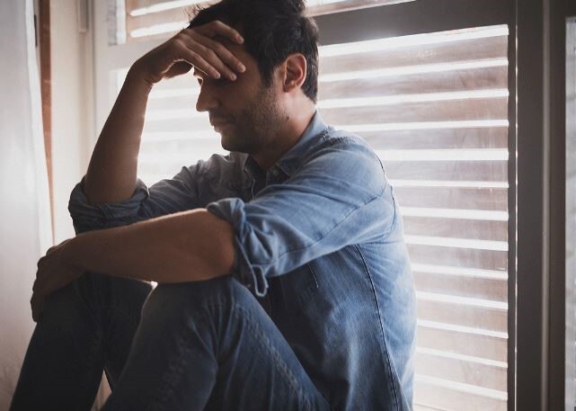 آیا مواد مخدر خطر ابتلا به افسردگی را کاهش می‌دهد؟