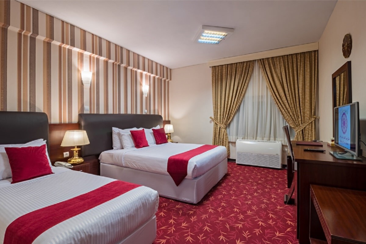 بهترین هتل پنج ستاره اهواز از نظر مردم کجاست؟