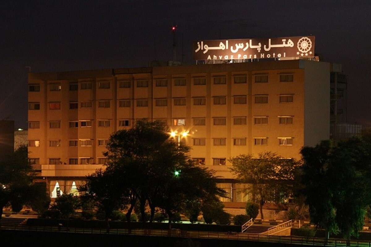 بهترین هتل پنج ستاره اهواز از نظر مردم کجاست؟