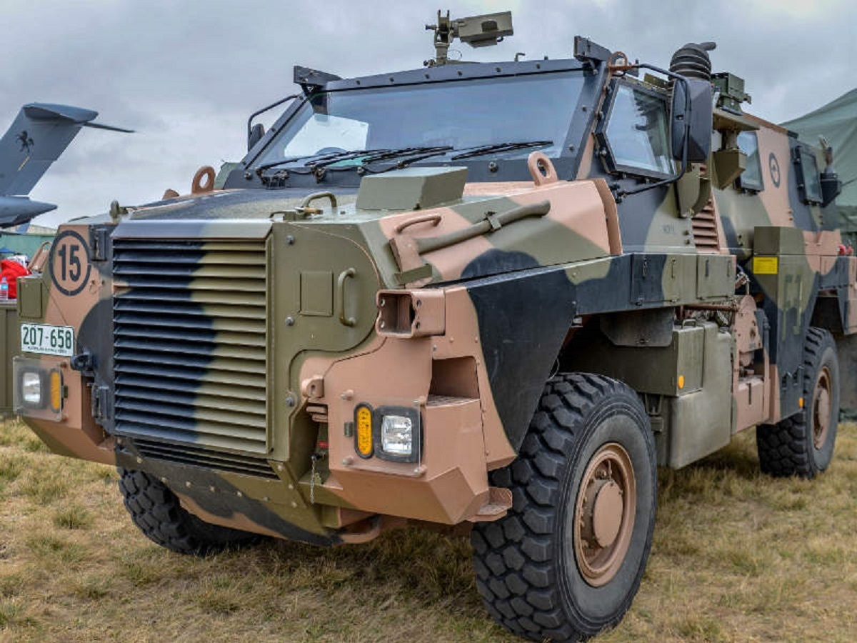 خودروی زرهی بوش مستر MR۶ استرالیا