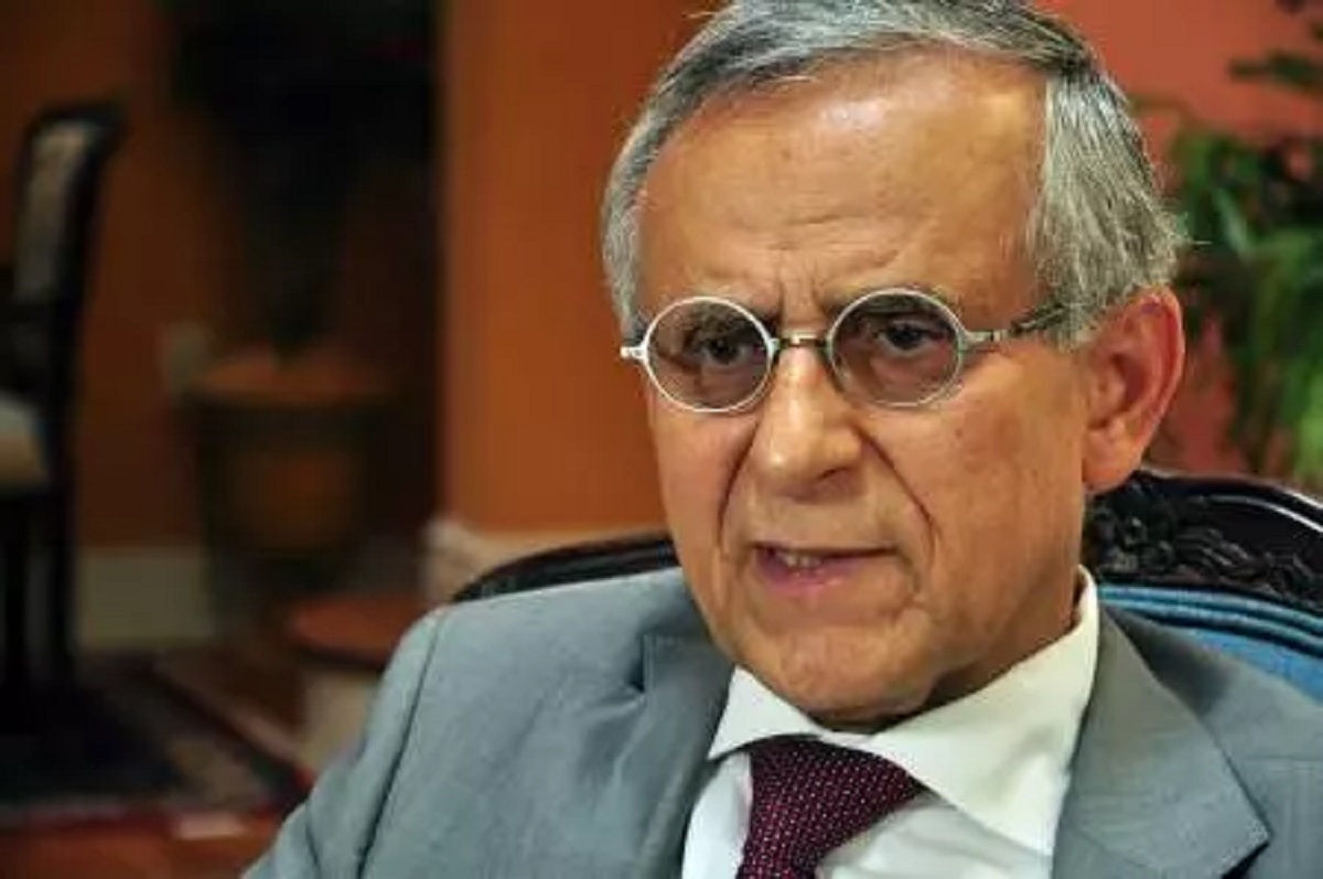 هوشنگ امیراحمدی: تناسب قوا به سود ایران نیست | ایران باید مقابل اسرائیل سلاح اتمی داشته باشد