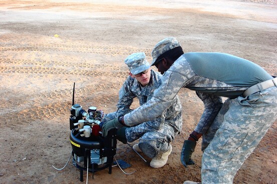 ریزپرنده تی هاوک