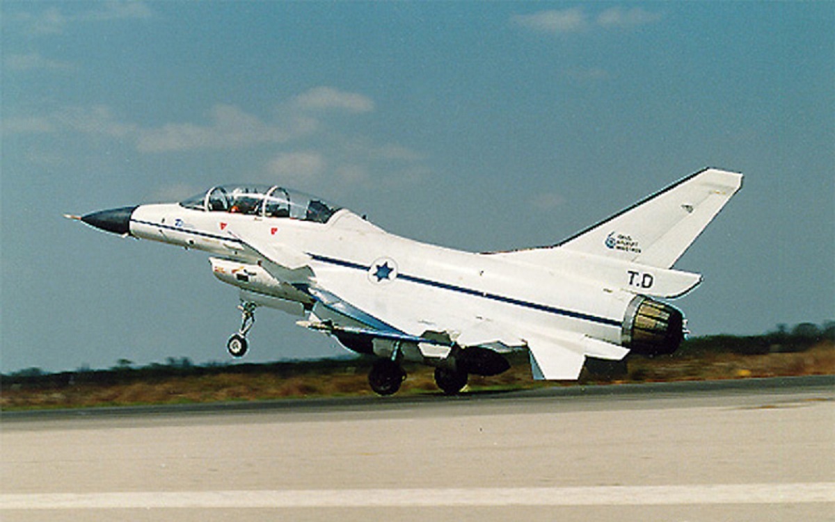 جنگنده لاوی اسرائیل