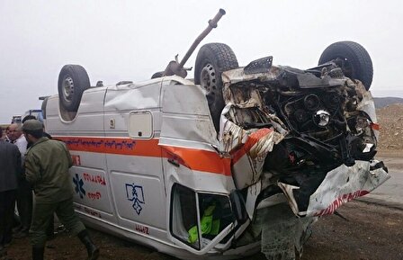 یک کشته و سه مصدوم با واژگونی خودرو | آمبولانس در یزد حادثه آفرید