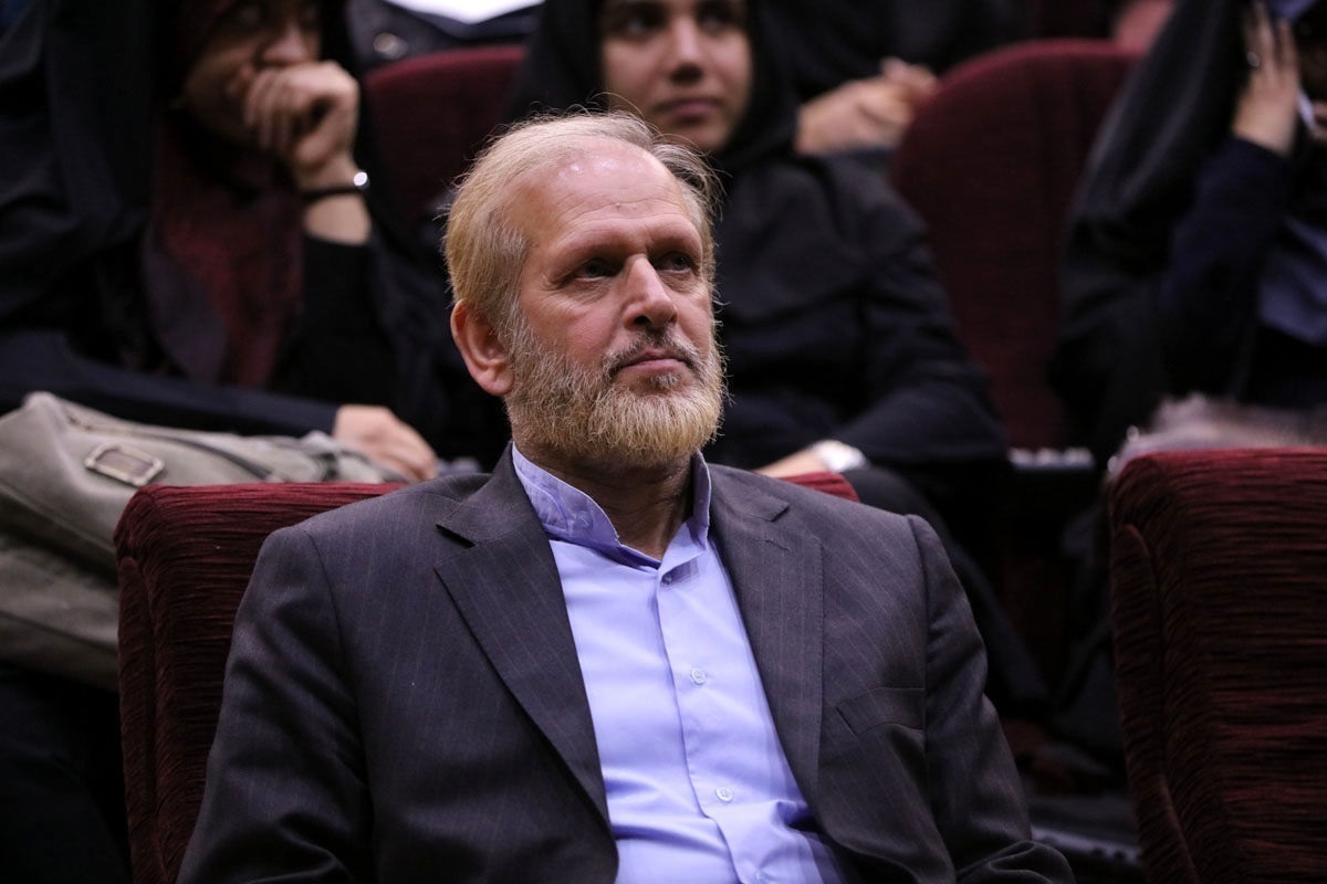 واکنش محمدعلی رامین به حکم پسرش: مهناز افشار او را به سقوط اعتقادی و سیاسی کشاند