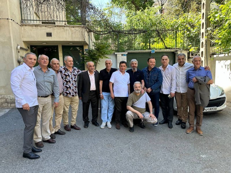  دورهمی امیر قلعه‌نویی با چند پرسپولیسی در خانه رفیق قدیمی