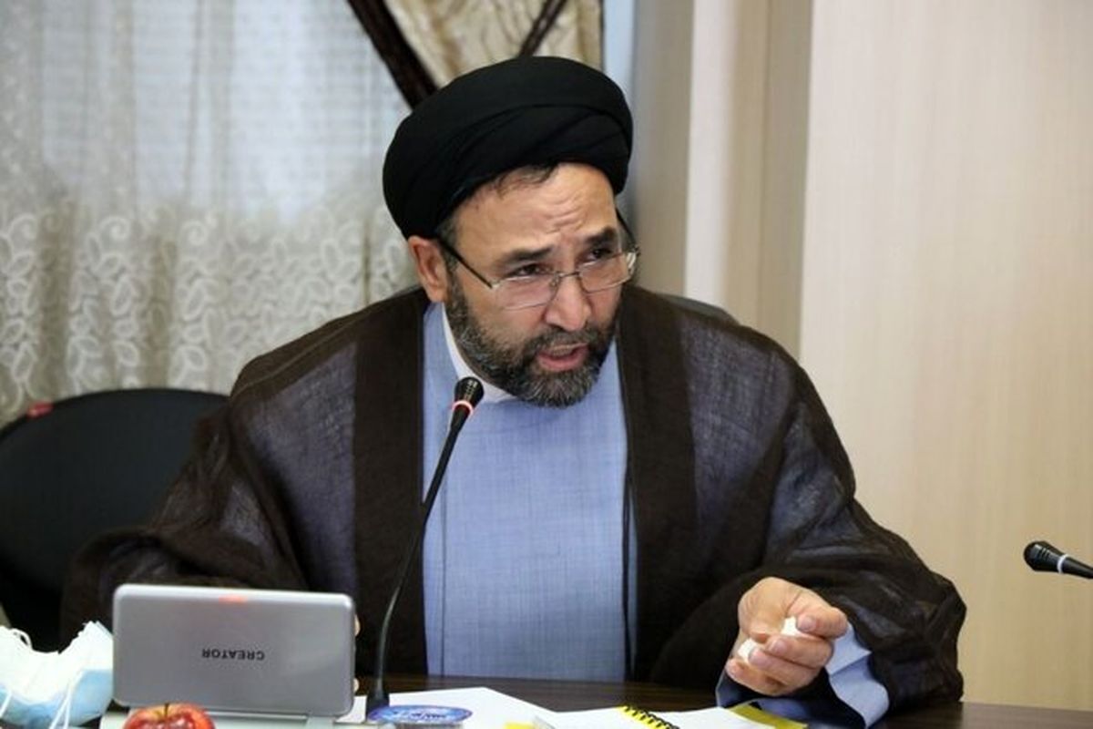 نماینده مجلس: از مراجع عظام و دفتر رهبری برای اعلام تعطیلی شنبه استعلام گرفتیم