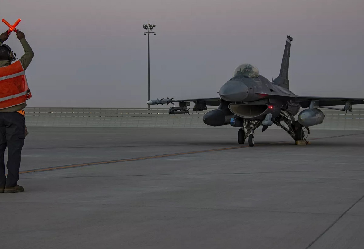 پایگاه هوایی