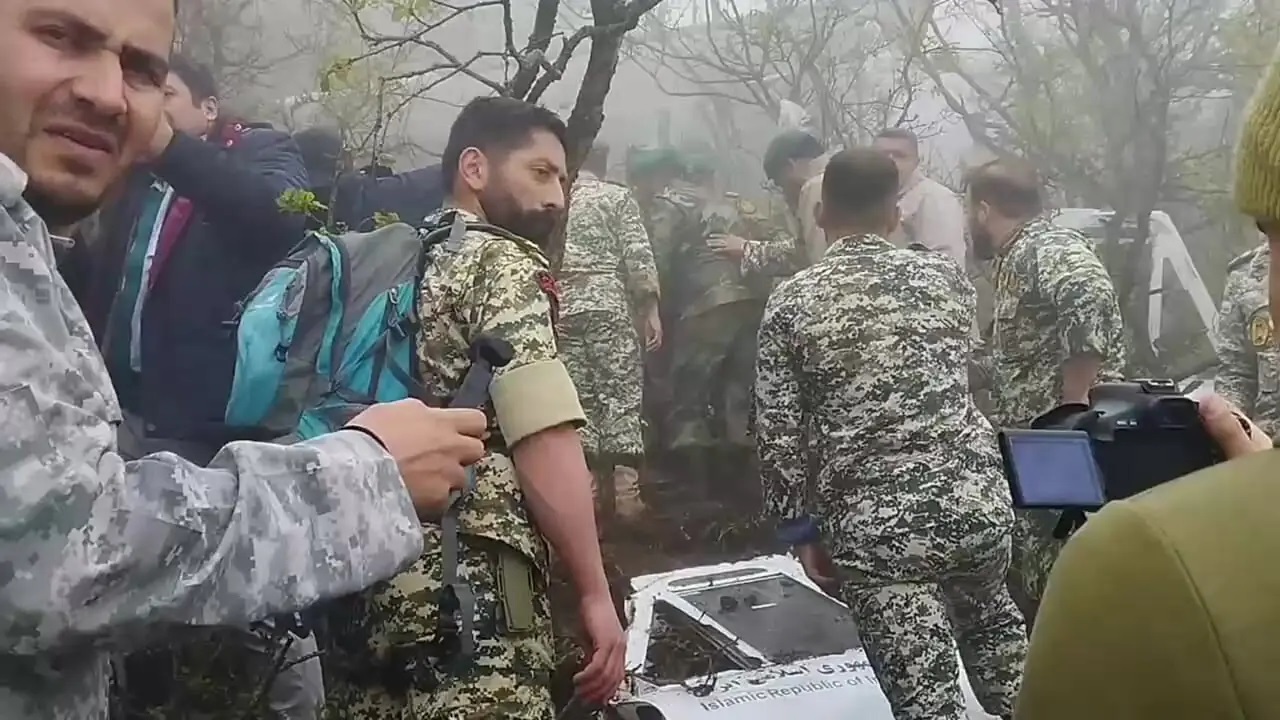 اظهارات اولین نفری که به هلیکوپتر سقوط کرده رسید