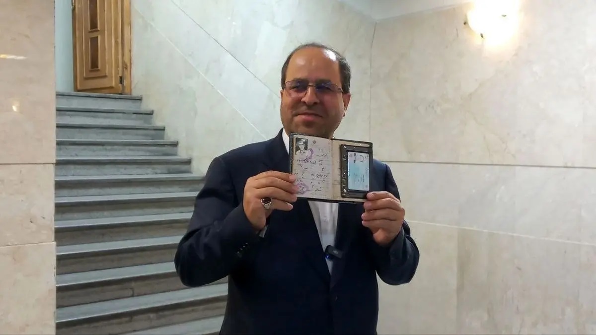 رئیس دانشگاه تهران در انتخابات ثبت‌نام کرد