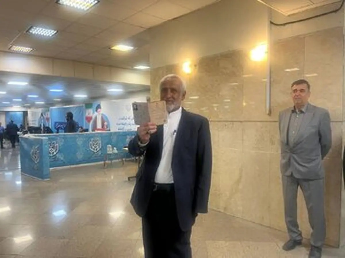 الیاس نادران و حسن سبحانی کاندیدای ریاست جمهوری شدند الیاس نادران و حسن سبحانی کاندیدای ریاست جمهوری شدند