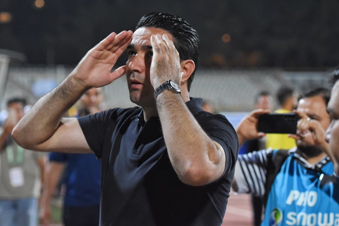 با جواد نکونام خداحافظی کنید!