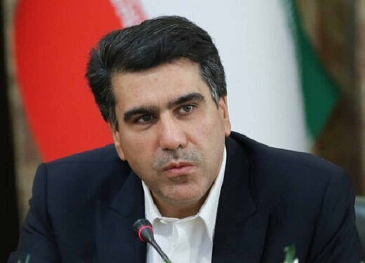 کنایه سنگین علیرضا معزی به کاندیداتوری مجدد قالیباف در انتخابات