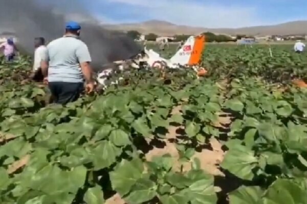 ببینید| تصاویری از سقوط هواپیمای نظامی ترکیه ببینید| تصاویری از سقوط هواپیمای نظامی ترکیه